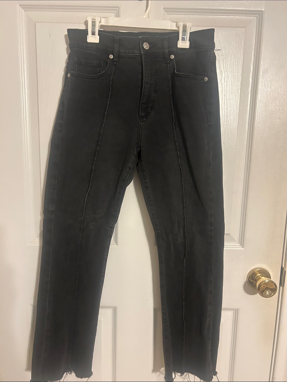 Women’s black loft kick crop jeans